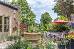 Photo 28- click for photo gallery